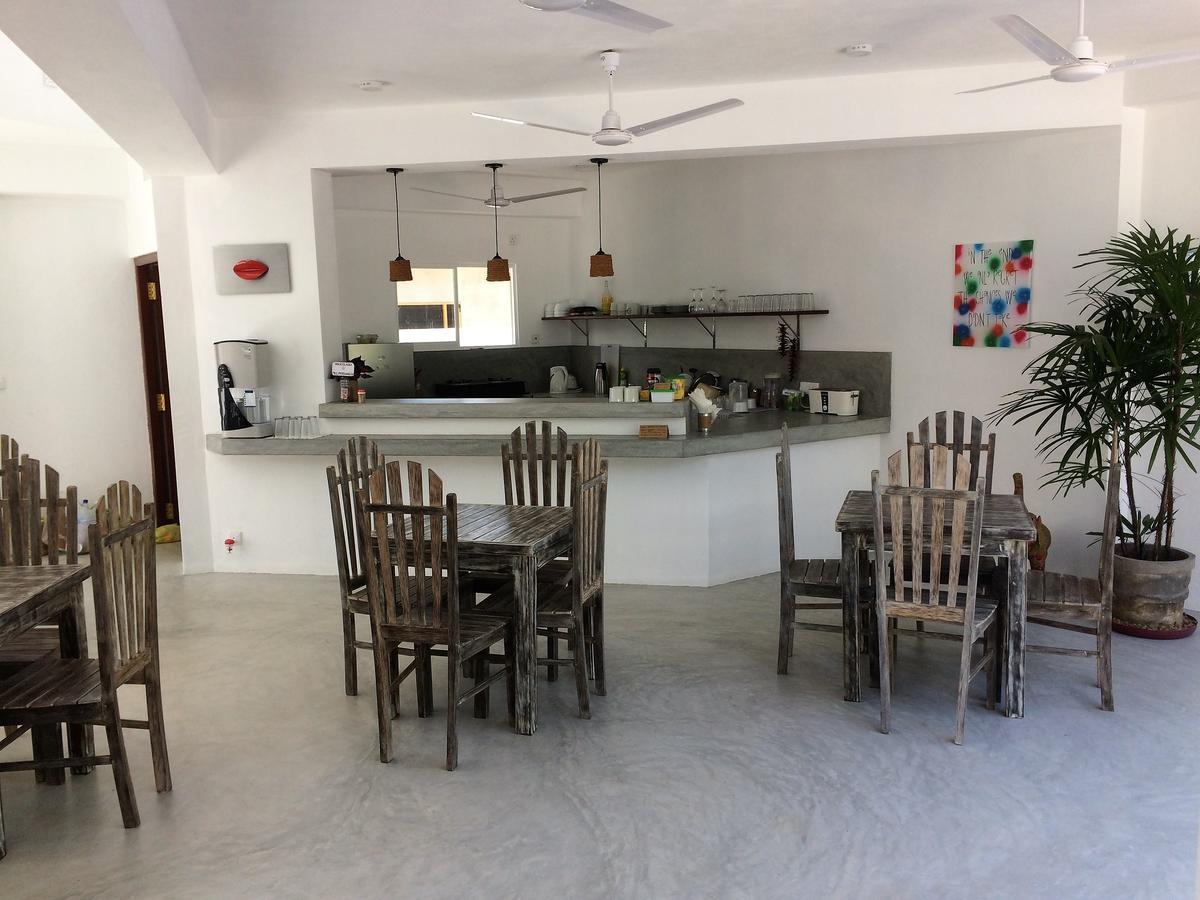 Jippie The Villa Хіккадува Екстер'єр фото