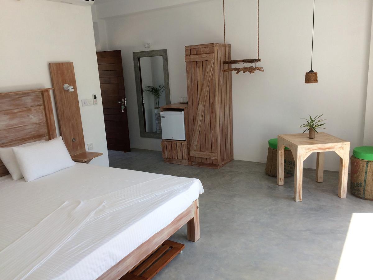 Jippie The Villa Хіккадува Екстер'єр фото