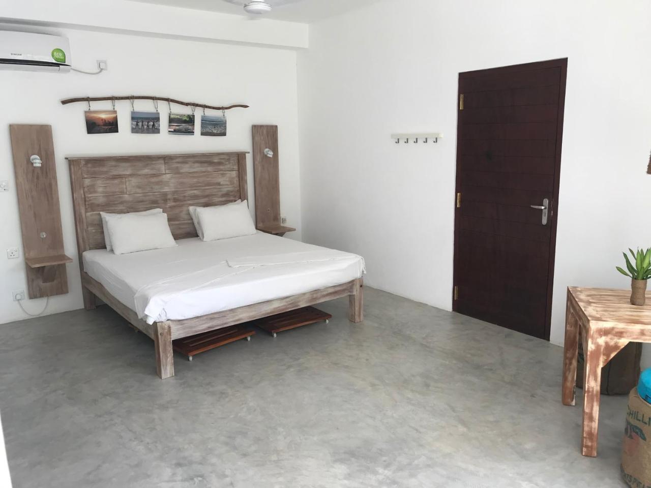 Jippie The Villa Хіккадува Екстер'єр фото