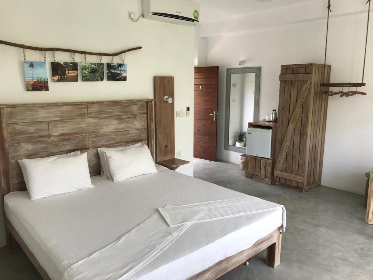 Jippie The Villa Хіккадува Екстер'єр фото